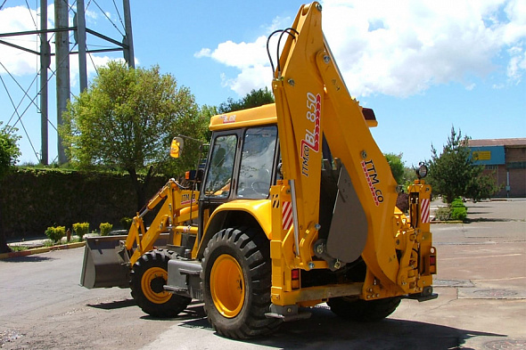 Экскаватор-погрузчик ITM BL 850